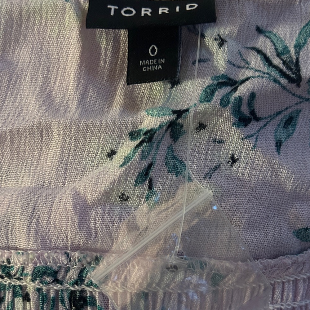 Floral Pink Button-Up Women's Top - Picture 9 of 9